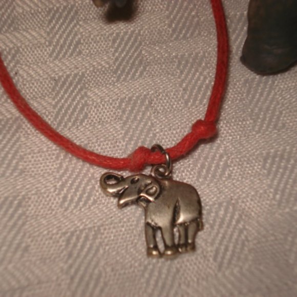 4 for 25 Lot of 2 hemp band elephant braclets - Picture 2 of 2